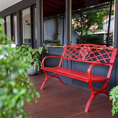 White Tree Residence Jakarta Buitenkant foto