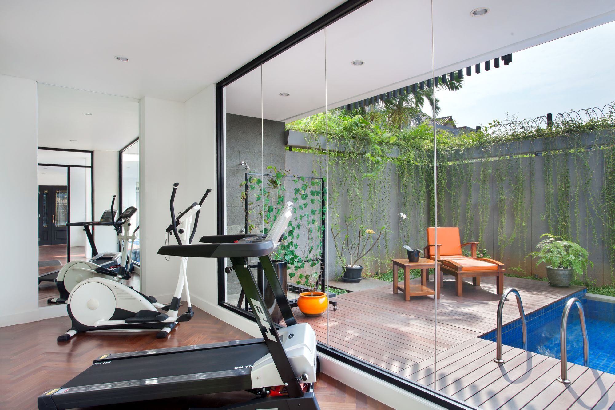 White Tree Residence Jakarta Buitenkant foto